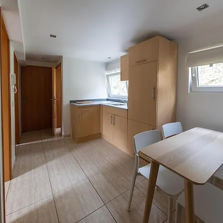 Cosy European Instituts Apartman